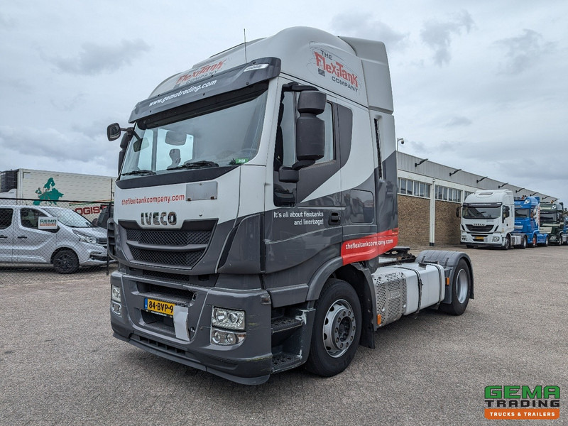 Iveco Stralis 420 Hi-Way 4x2 Euro6A - Dubbele tanks - Rema - 08/2025 APK - وحدة جر: صورة 1 Iveco Stralis 420 Hi-Way 4x2 Euro6A - Dubbele tanks - Rema - 08/2025 APK - وحدة جر: صورة 1