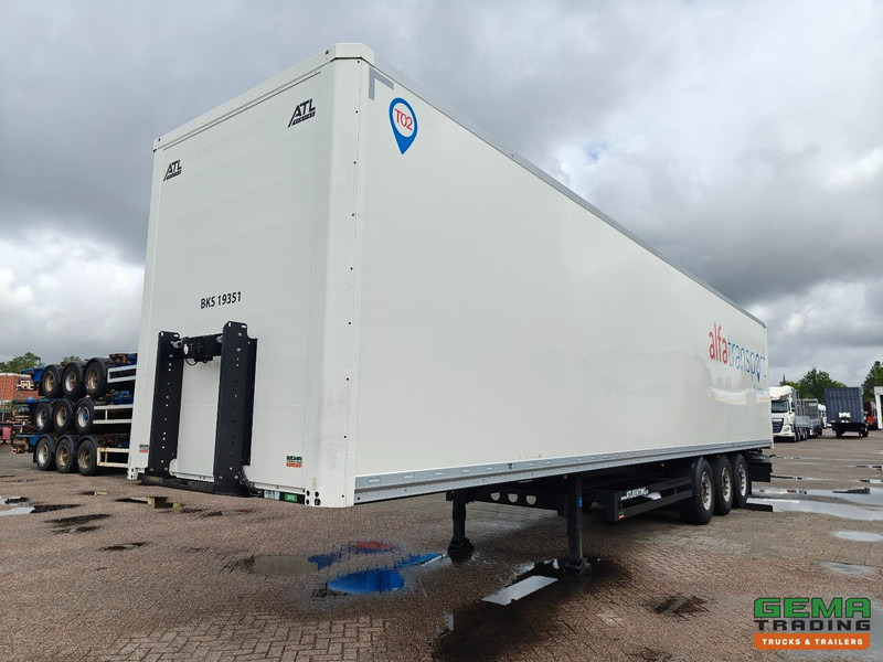 Kögel S24-1 3-Assen SAF - Schijfremmen - Gesloten Opbouw - نصف مقطورة صندوق مغلق: صورة 1 Kögel S24-1 3-Assen SAF - Schijfremmen - Gesloten Opbouw - نصف مقطورة صندوق مغلق: صورة 1