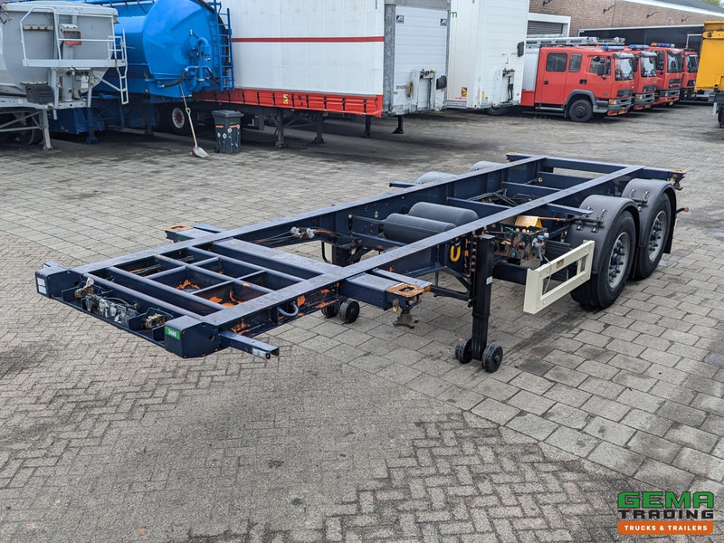 Krone SZC 18 2-Assen BPW - Luchtvering - Schijfremmen - 20FT aansluiting - 09/2025APK - نصف مقطورة لنقل الحاويات: صورة 2 Krone SZC 18 2-Assen BPW - Luchtvering - Schijfremmen - 20FT aansluiting - 09/2025APK - نصف مقطورة لنقل الحاويات: صورة 2