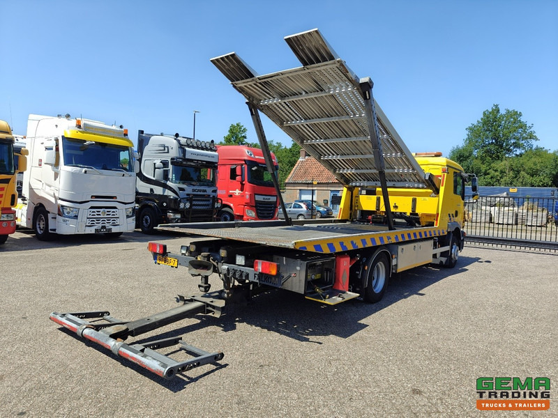 MAN TGM 12.250 4X2 BL DubbelCab 6 Pers. - Falkom FAS6000 + FAL2000 + Dubbele Lier 3600KG - Afstandsbediening - 10/2025 APK - شاحنة سحب: صورة 2 MAN TGM 12.250 4X2 BL DubbelCab 6 Pers. - Falkom FAS6000 + FAL2000 + Dubbele Lier 3600KG - Afstandsbediening - 10/2025 APK - شاحنة سحب: صورة 2
