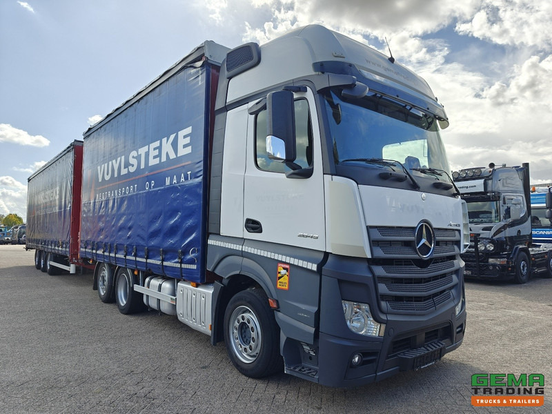 Mercedes-Benz Actros 2645 6x2 Gigaspace Euro6 + 3Axle Trailer - 115m³ VolumeCombi - Dubbele Tanks - Moffet Aansluiting - HH Vloer - SMARTTacho V2 - شاحنة مقفلة: صورة 4 Mercedes-Benz Actros 2645 6x2 Gigaspace Euro6 + 3Axle Trailer - 115m³ VolumeCombi - Dubbele Tanks - Moffet Aansluiting - HH Vloer - SMARTTacho V2 - شاحنة مقفلة: صورة 4