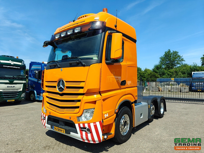Mercedes-Benz Actros 2745 6x2 Bigspace Euro6A - Retarder - Standairco - 68T - Alcoa - SMARTtachoV2 - وحدة جر: صورة 1 Mercedes-Benz Actros 2745 6x2 Bigspace Euro6A - Retarder - Standairco - 68T - Alcoa - SMARTtachoV2 - وحدة جر: صورة 1