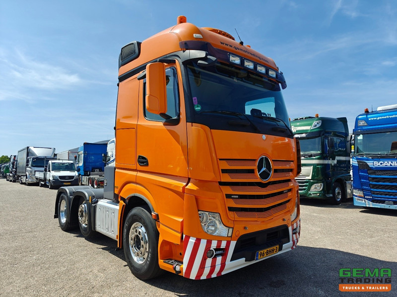 Mercedes-Benz Actros 2745 6x2 Bigspace Euro6A - Retarder - Standairco - 68T - Alcoa - SMARTtachoV2 - وحدة جر: صورة 2 Mercedes-Benz Actros 2745 6x2 Bigspace Euro6A - Retarder - Standairco - 68T - Alcoa - SMARTtachoV2 - وحدة جر: صورة 2