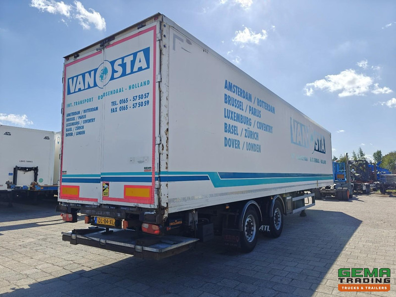 SYSTEM TRAILERS GS PRS 18 2-Assen SAF - LiftAs en StuurAs - Schijfremmen - Gesloten Opbouw - Laadklep 2000KG - نصف مقطورة صندوق مغلق: صورة 5 SYSTEM TRAILERS GS PRS 18 2-Assen SAF - LiftAs en StuurAs - Schijfremmen - Gesloten Opbouw - Laadklep 2000KG - نصف مقطورة صندوق مغلق: صورة 5