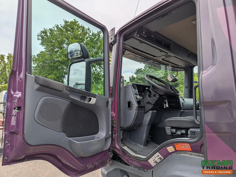 شاحنة الفريزر Scania P230 4x2 Dagcab Euro5 - Koel-VriesBak 8.4m + Carrier Supra 950MT + Laadklep 2000kg: صورة 13