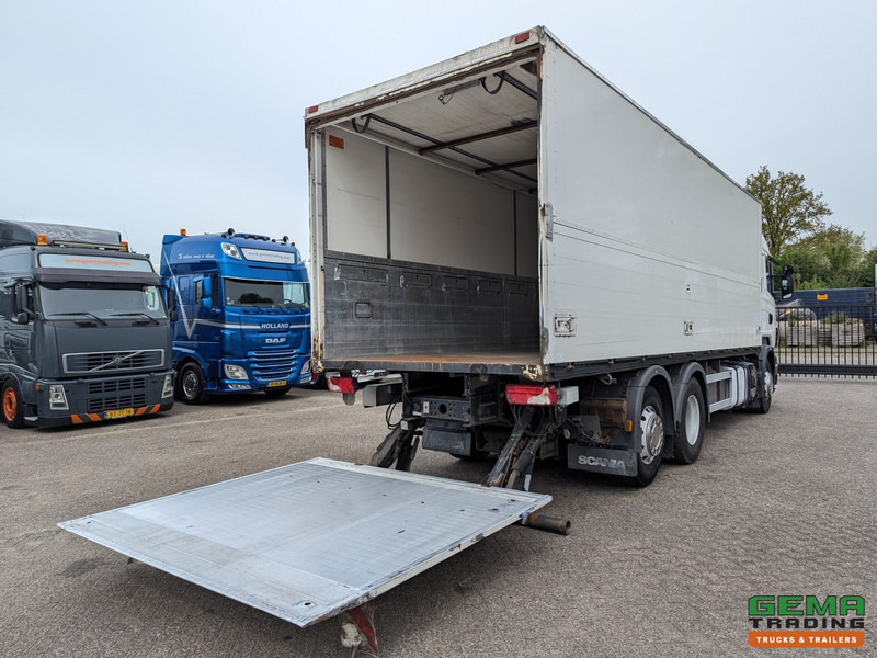 Scania R420 6x2/4 Highline Euro5 - Geslotenbak 7.76m - Laadklep 2000kg - 09/2025APK - شاحنة مقفلة: صورة 2 Scania R420 6x2/4 Highline Euro5 - Geslotenbak 7.76m - Laadklep 2000kg - 09/2025APK - شاحنة مقفلة: صورة 2