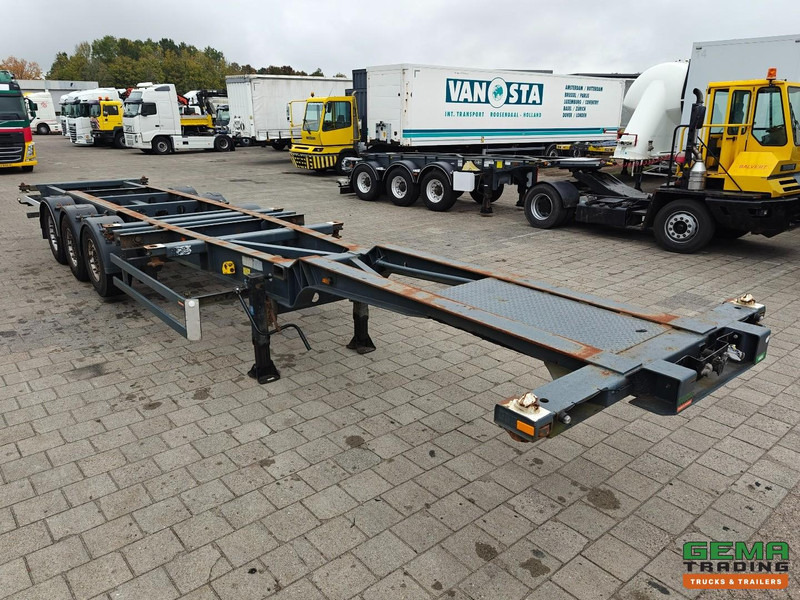 Schmitz Cargobull SCF 24 G 3-Assen MB - LiftAs - Schijfremmen - Vast Chassis - 2x20FT 1x30FT 40FT aansluiting - نصف مقطورة لنقل الحاويات: صورة 4 Schmitz Cargobull SCF 24 G 3-Assen MB - LiftAs - Schijfremmen - Vast Chassis - 2x20FT 1x30FT 40FT aansluiting - نصف مقطورة لنقل الحاويات: صورة 4