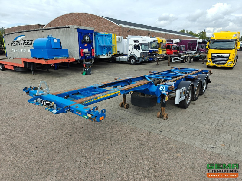 Van Hool 3B0079 3-Assen SAF - Schijfremmen - Alle aansluitingen / Universeel chassis - نصف مقطورة لنقل الحاويات: صورة 2 Van Hool 3B0079 3-Assen SAF - Schijfremmen - Alle aansluitingen / Universeel chassis - نصف مقطورة لنقل الحاويات: صورة 2