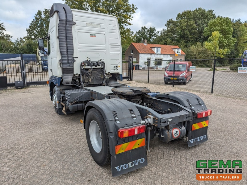 Volvo FH400 4x2 Euro5 FH400 4x2 Globetrotter Euro5 - ADR FL AT OX (T1513) - وحدة جر: صورة 4 Volvo FH400 4x2 Euro5 FH400 4x2 Globetrotter Euro5 - ADR FL AT OX (T1513) - وحدة جر: صورة 4