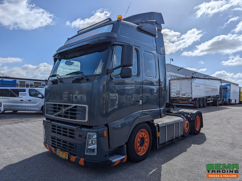 Volvo FH400 6x2 Globetrotter XL Euro5 - XLOW/Mega - Dubbele Tanks - Hefschotel - وحدة جر: صورة 1 Volvo FH400 6x2 Globetrotter XL Euro5 - XLOW/Mega - Dubbele Tanks - Hefschotel - وحدة جر: صورة 1