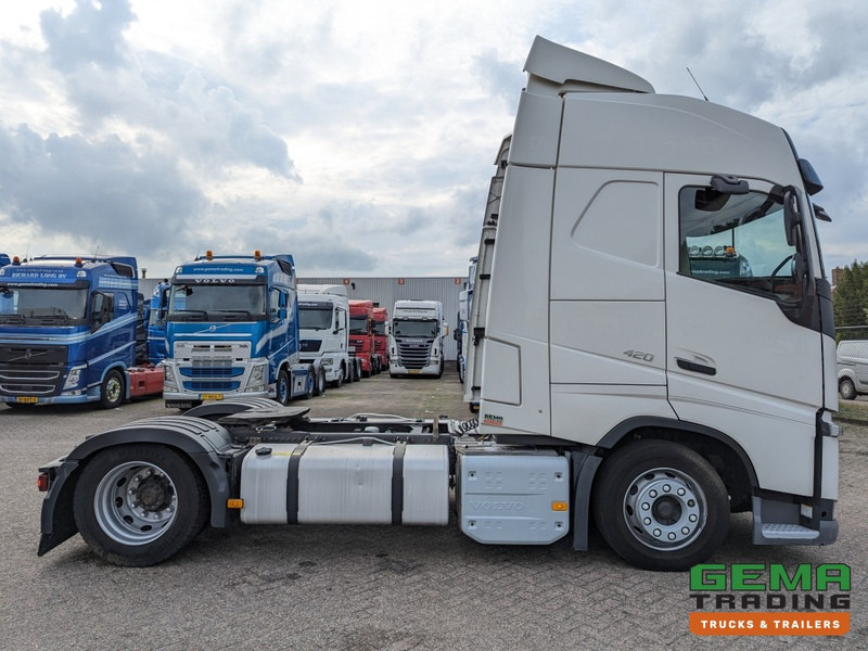 Volvo FH420 4x2 Euro6 FH420 4x2 Globetrotter Euro6 - XLOW / Mega - VEB+ - Double Tanks - Air Suspension (T1539) Volvo FH420 4x2 Euro6 FH420 4x2 Globetrotter Euro6 - XLOW / Mega - VEB+ - Double Tanks - Air Suspension (T1539): صورة 9