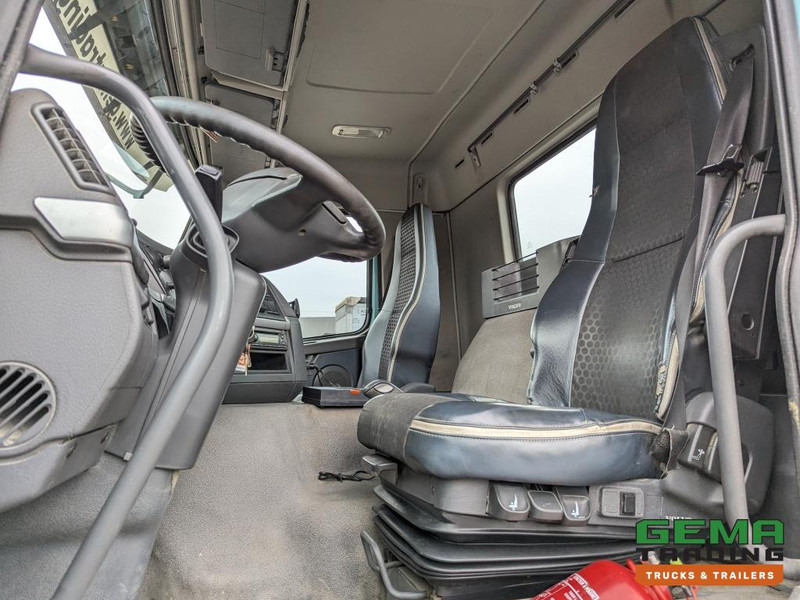 Volvo FMX410 8x4 /4 Daycab Euro5 - Haakarm 25T - CementSilo - RadioGrafisch - Hydr. Steunpoten - NaafReductie - شاحنة ذات خطاف: صورة 5 Volvo FMX410 8x4 /4 Daycab Euro5 - Haakarm 25T - CementSilo - RadioGrafisch - Hydr. Steunpoten - NaafReductie - شاحنة ذات خطاف: صورة 5