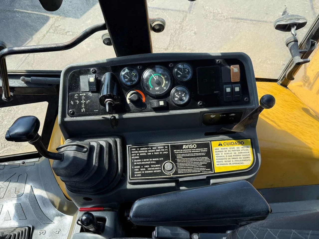 جرافة حفار CAT 438C 4X4 Backhoe Loader: صورة 11