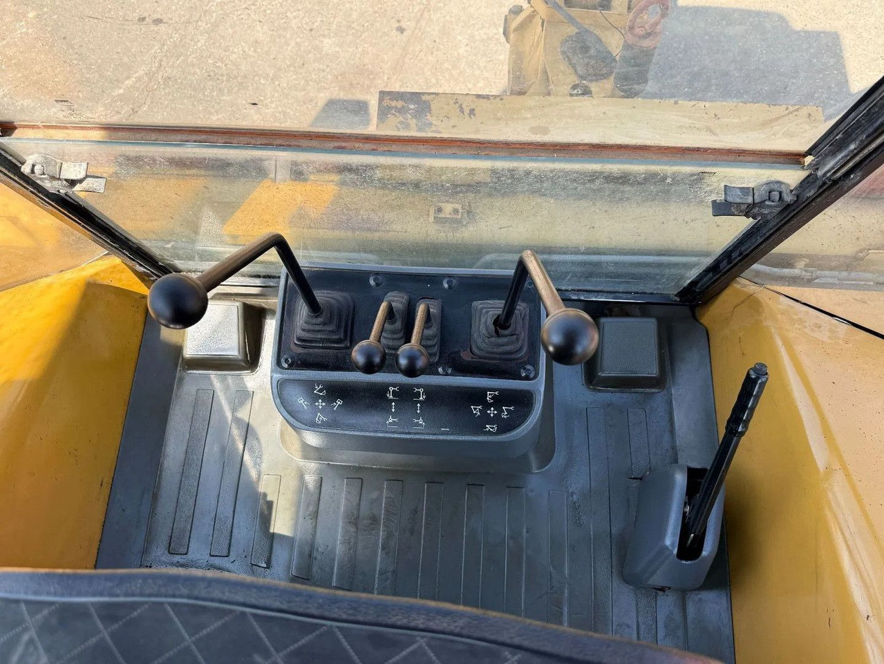 جرافة حفار CAT 438C 4X4 Backhoe Loader: صورة 10