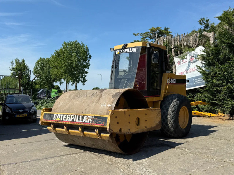 Caterpillar CS 563 Roller with vibration - مدحلة: صورة 2 Caterpillar CS 563 Roller with vibration - مدحلة: صورة 2