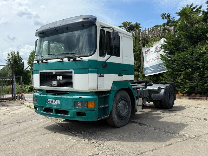MAN 19.403 4X2 Tractor-unit Spring/Air ZF Manual Gear Low cabine - وحدة جر: صورة 2 MAN 19.403 4X2 Tractor-unit Spring/Air ZF Manual Gear Low cabine - وحدة جر: صورة 2