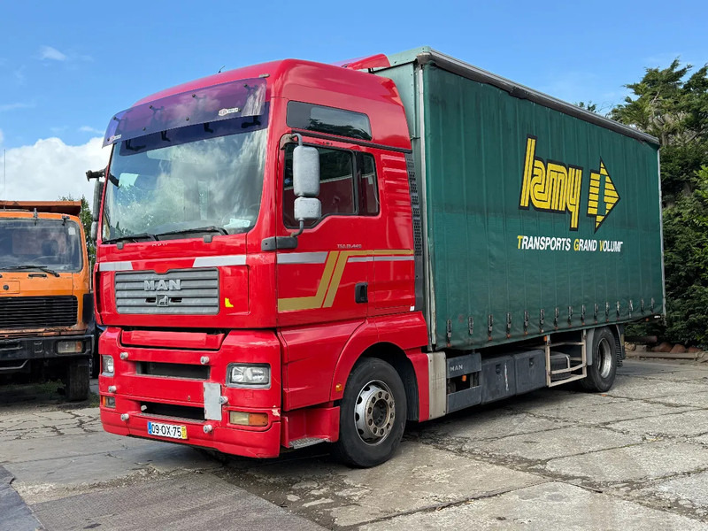MAN TGA 18.440 4X2 BOX Spring/Air EURO3 Retarder ZF Manual - شاحنة مقفلة: صورة 2 MAN TGA 18.440 4X2 BOX Spring/Air EURO3 Retarder ZF Manual - شاحنة مقفلة: صورة 2