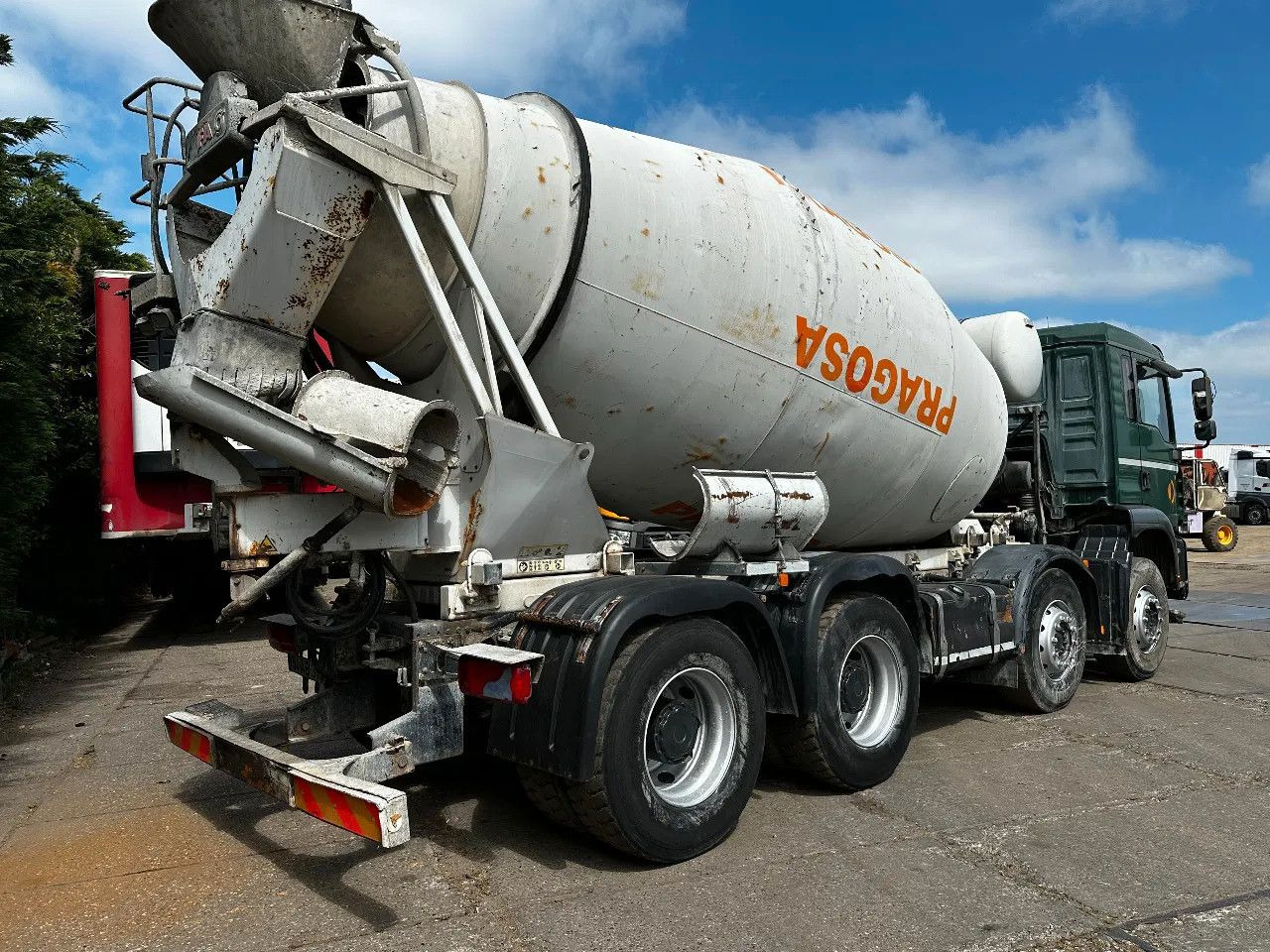 MAN TGA 35.360 8X4 CIFA Beton Mixer Spring/Spring ZF - شاحنة خلاطة خرسانة: صورة 4 MAN TGA 35.360 8X4 CIFA Beton Mixer Spring/Spring ZF - شاحنة خلاطة خرسانة: صورة 4