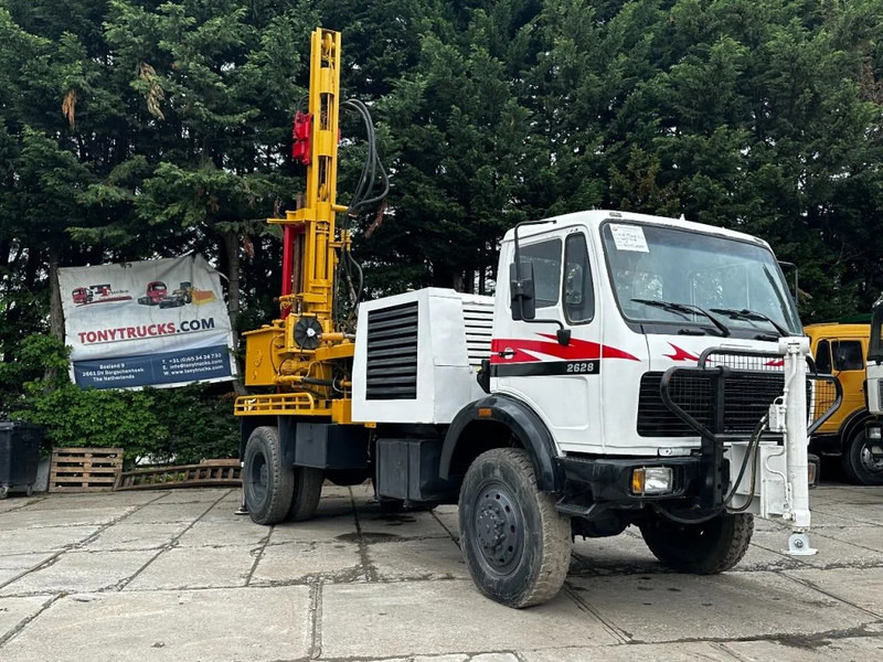 Mercedes-Benz 2028 4X4 DRILLING RIG WIRTH 250M IR AIR COMPRESSOR - برج الحفر: صورة 1 Mercedes-Benz 2028 4X4 DRILLING RIG WIRTH 250M IR AIR COMPRESSOR - برج الحفر: صورة 1