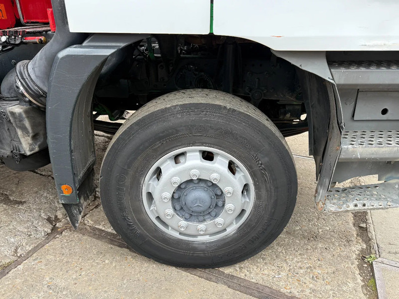 شاحنة قلاب, شاحنة كرين Mercedes-Benz Actros 1831 V6 4X2 Tipper + crane EPS Manual Gearbox 3 peddal: صورة 7