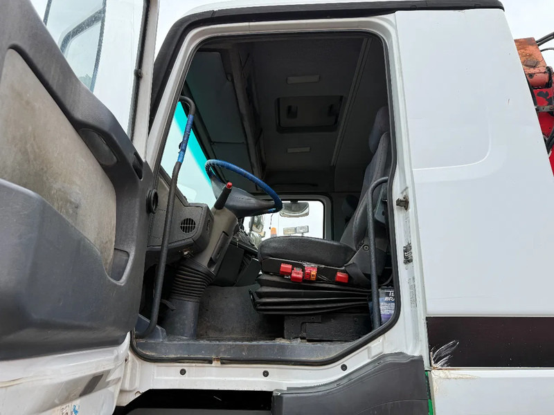 شاحنة قلاب, شاحنة كرين Mercedes-Benz Actros 1831 V6 4X2 Tipper + crane EPS Manual Gearbox 3 peddal: صورة 12