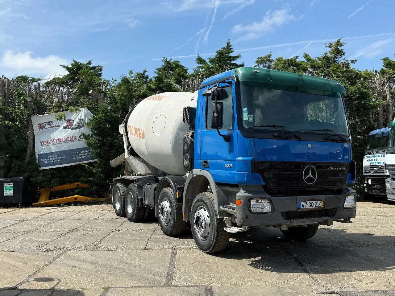 Mercedes-Benz Actros 3236 MP2 V6 8X4 9M3 Beton Mixer Spring/Sp - شاحنة خلاطة خرسانة: صورة 1 Mercedes-Benz Actros 3236 MP2 V6 8X4 9M3 Beton Mixer Spring/Sp - شاحنة خلاطة خرسانة: صورة 1