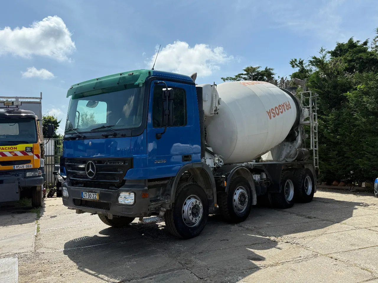 Mercedes-Benz Actros 3236 MP2 V6 8X4 9M3 Beton Mixer Spring/Sp - شاحنة خلاطة خرسانة: صورة 2 Mercedes-Benz Actros 3236 MP2 V6 8X4 9M3 Beton Mixer Spring/Sp - شاحنة خلاطة خرسانة: صورة 2