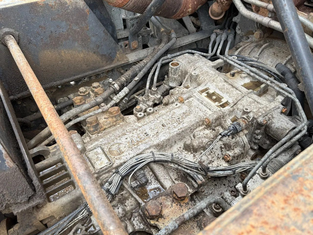 شاحنة قلاب Mercedes-Benz Actros 4140 V6 8X4 Tipper Spring/Spring Manual G: صورة 9