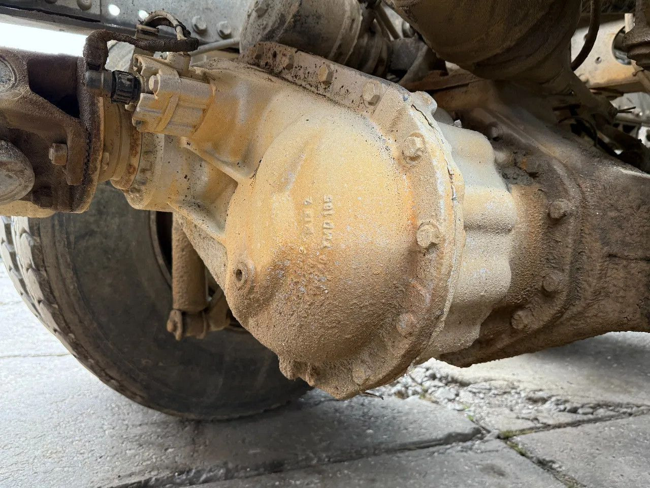 شاحنة قلاب Mercedes-Benz Actros 4140 V6 8X4 Tipper Spring/Spring Manual G: صورة 6