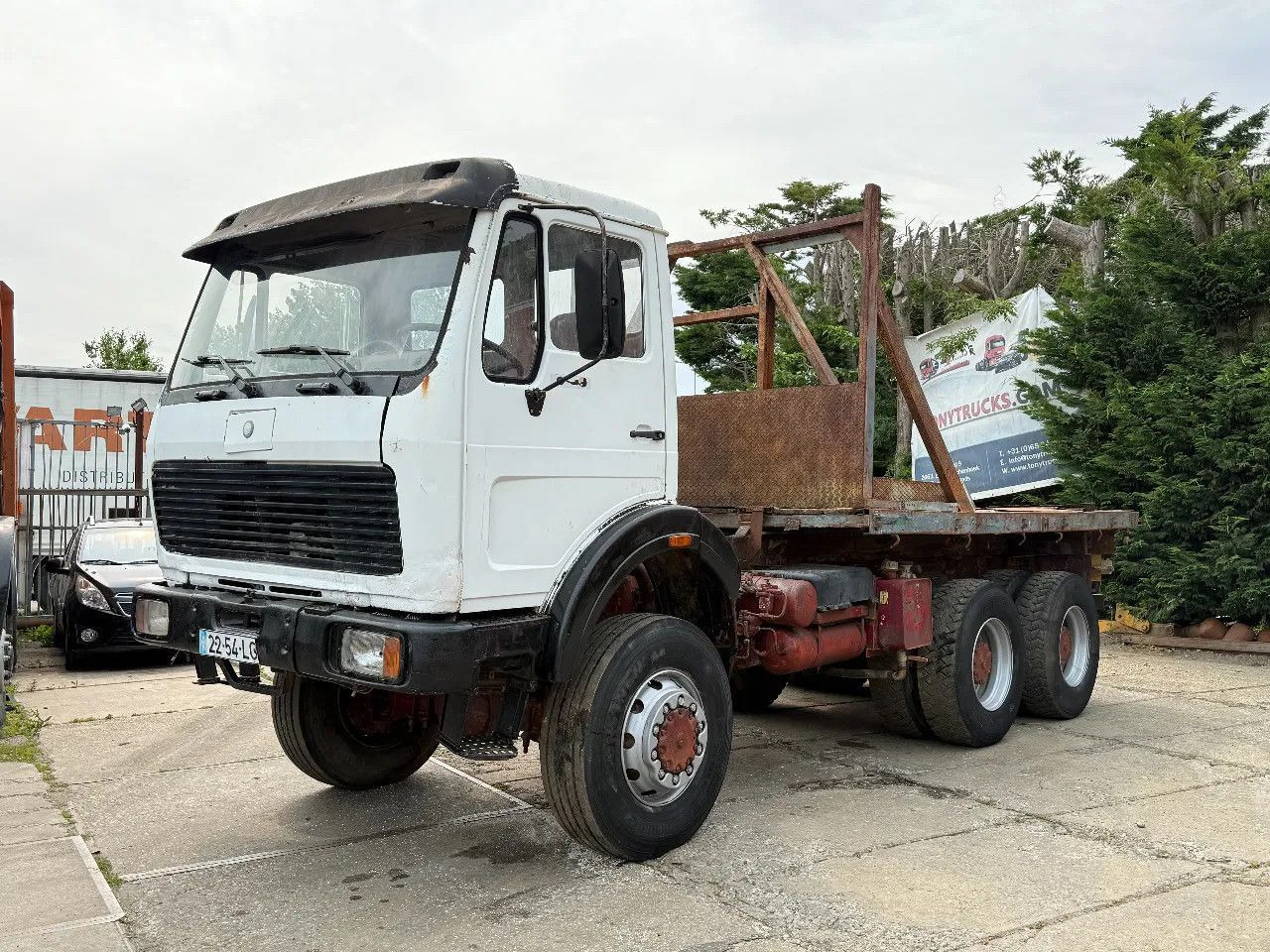 Mercedes-Benz SK 2628 V8 6X6 Platform Spring/Spring Manual gea - شاحنات مسطحة: صورة 2 Mercedes-Benz SK 2628 V8 6X6 Platform Spring/Spring Manual gea - شاحنات مسطحة: صورة 2