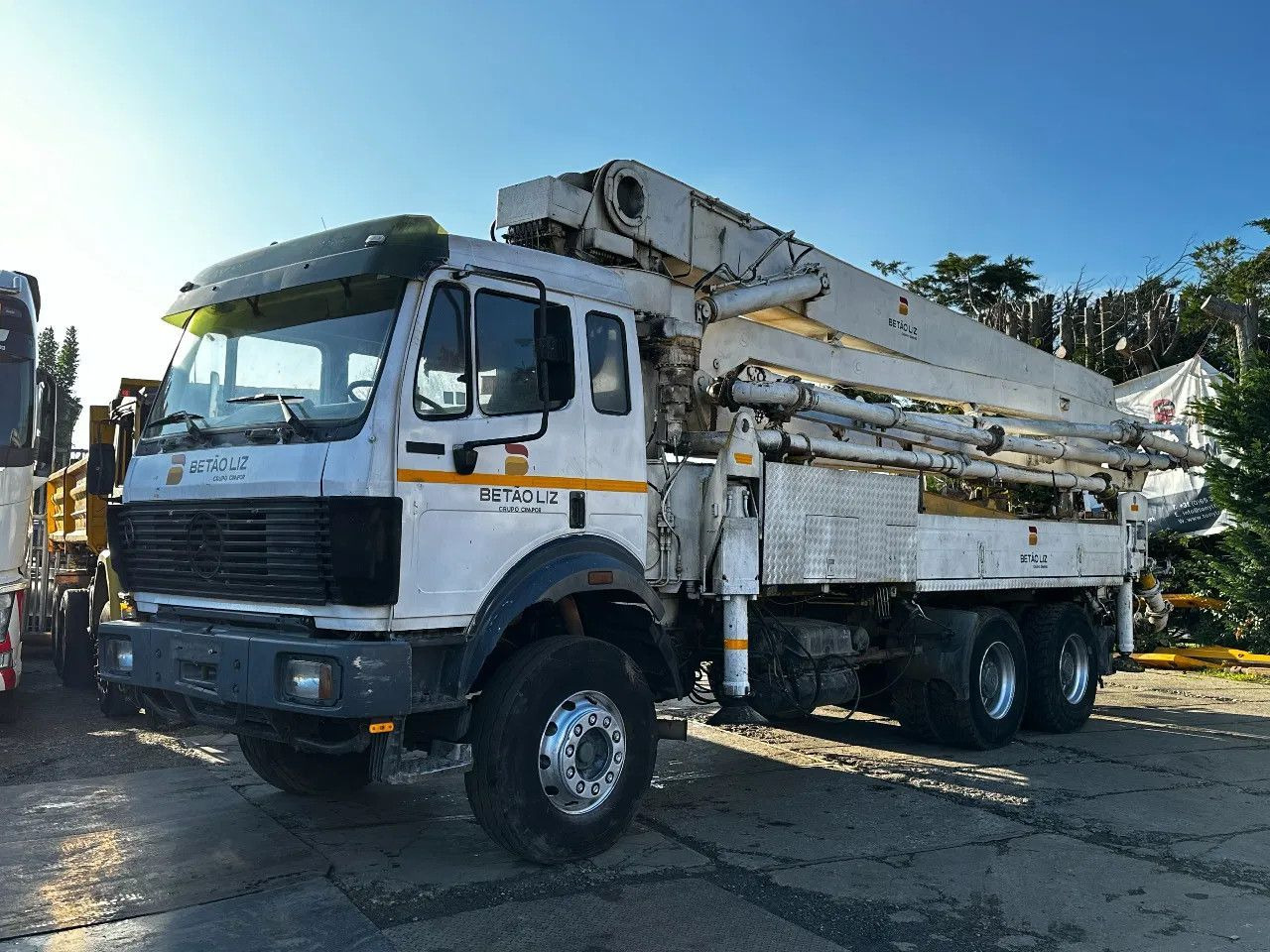 Mercedes-Benz SK 2631 6X4 LSB 36M BETONPOMP 370 BAR Mercedes-Benz SK 2631 6X4 LSB 36M BETONPOMP 370 BAR - خلاطة مع مضخة: صورة 2 Mercedes-Benz SK 2631 6X4 LSB 36M BETONPOMP 370 BAR Mercedes-Benz SK 2631 6X4 LSB 36M BETONPOMP 370 BAR - خلاطة مع مضخة: صورة 2