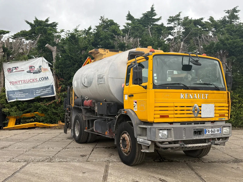 Renault G260 4X2 ACMAR Bitumen Sprayer 10.000L Spring/Spring Manual Gear - شاحنة: صورة 1 Renault G260 4X2 ACMAR Bitumen Sprayer 10.000L Spring/Spring Manual Gear - شاحنة: صورة 1