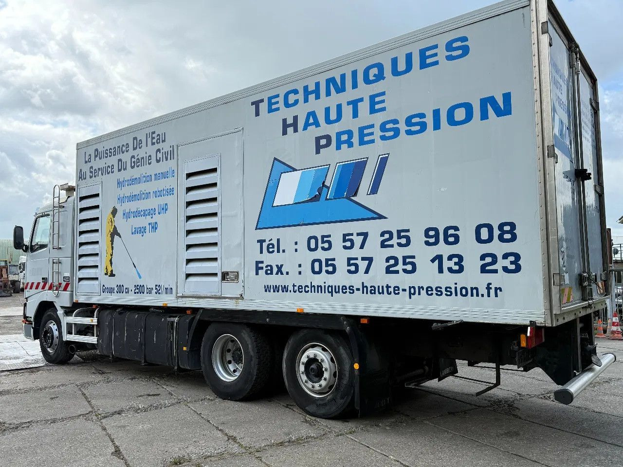 Volvo FH 12.420 6X2 Frigo Spring/Air Manual Gearbox TO - شاحنة الفريزر: صورة 3 Volvo FH 12.420 6X2 Frigo Spring/Air Manual Gearbox TO - شاحنة الفريزر: صورة 3