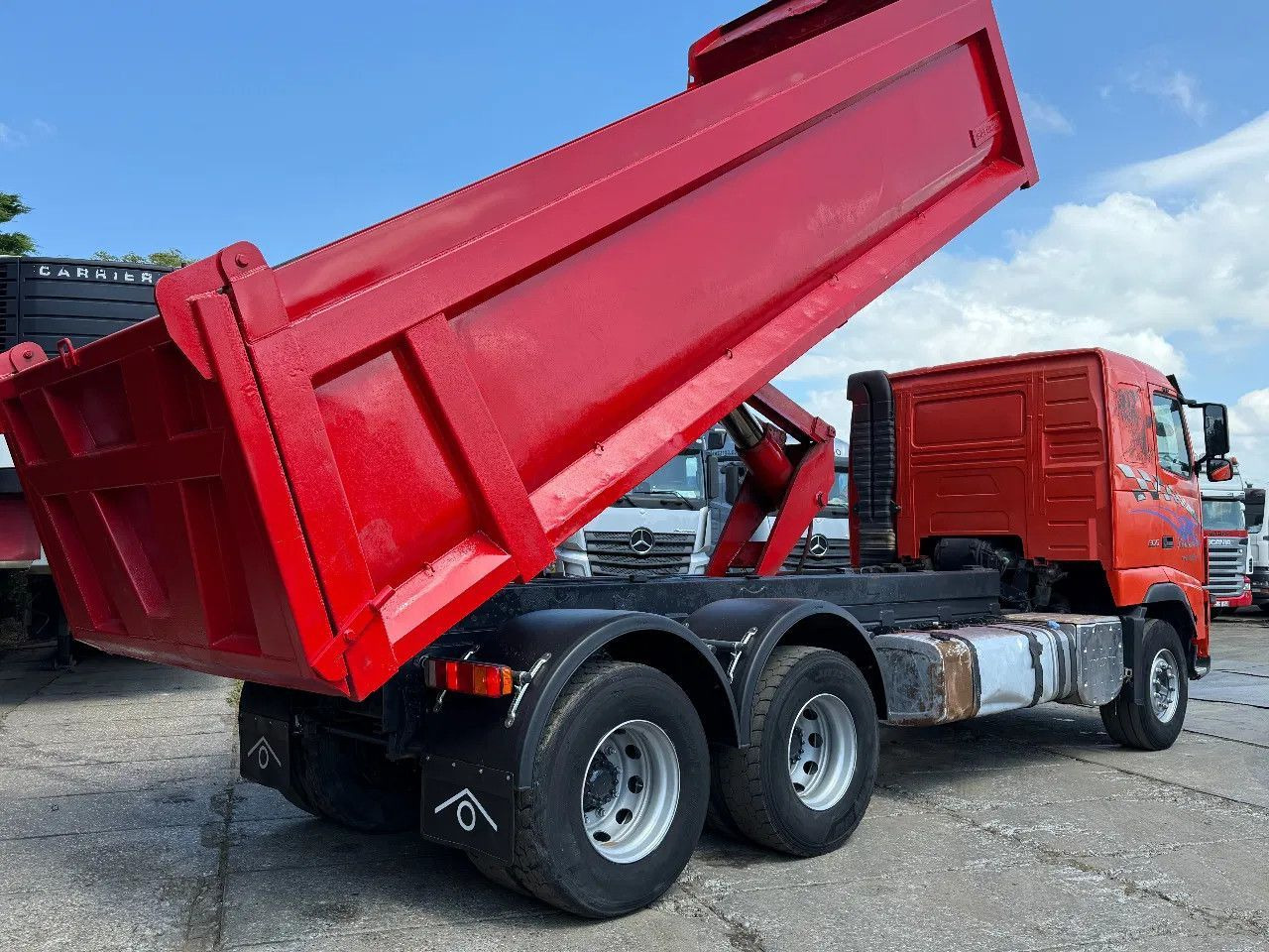 Volvo FH 16.600 6X4 Tipper Spring/Spring Euro5 - شاحنة قلاب: صورة 4 Volvo FH 16.600 6X4 Tipper Spring/Spring Euro5 - شاحنة قلاب: صورة 4