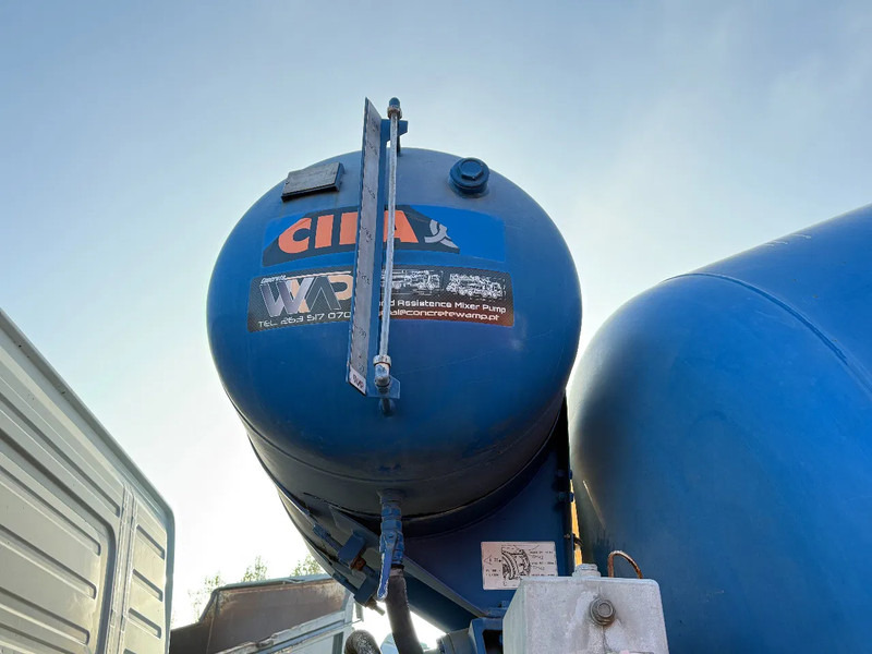 Volvo FM 12.380 8X4 CIFA Beton Mixer Spring/Spring *TOP CONDITION* - شاحنة خلاطة خرسانة: صورة 5 Volvo FM 12.380 8X4 CIFA Beton Mixer Spring/Spring *TOP CONDITION* - شاحنة خلاطة خرسانة: صورة 5