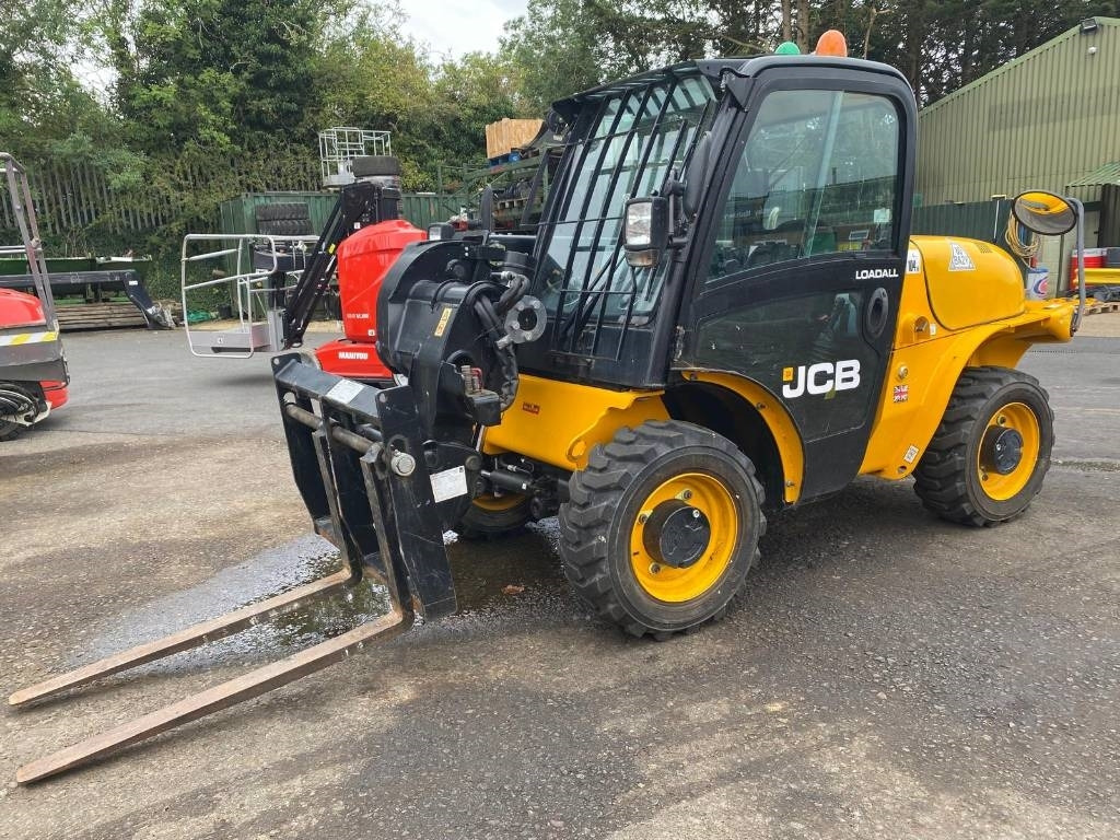 JCB 520-40 - رافعة تلسكوبية: صورة 1 JCB 520-40 - رافعة تلسكوبية: صورة 1
