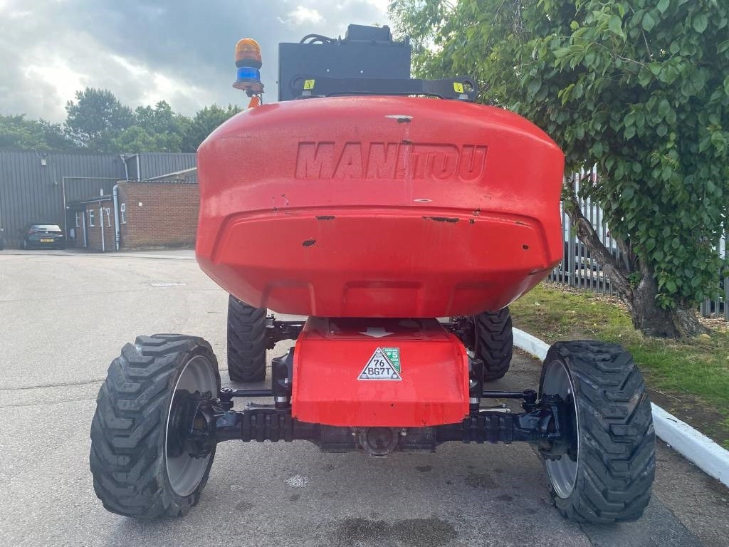 Manitou 160 ATJ - شاحنة ذراع مفصلي: صورة 4 Manitou 160 ATJ - شاحنة ذراع مفصلي: صورة 4