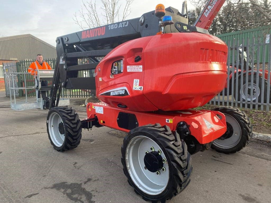 Manitou 160 ATJ - شاحنة ذراع مفصلي: صورة 3 Manitou 160 ATJ - شاحنة ذراع مفصلي: صورة 3