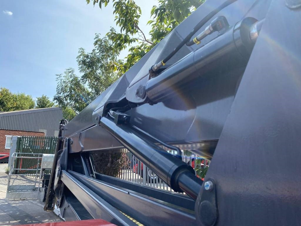 Manitou 200 ATJ - شاحنة ذراع مفصلي: صورة 5 Manitou 200 ATJ - شاحنة ذراع مفصلي: صورة 5