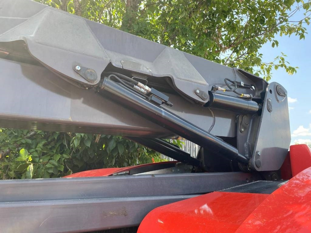 Manitou 200 ATJ - شاحنة ذراع مفصلي: صورة 4 Manitou 200 ATJ - شاحنة ذراع مفصلي: صورة 4