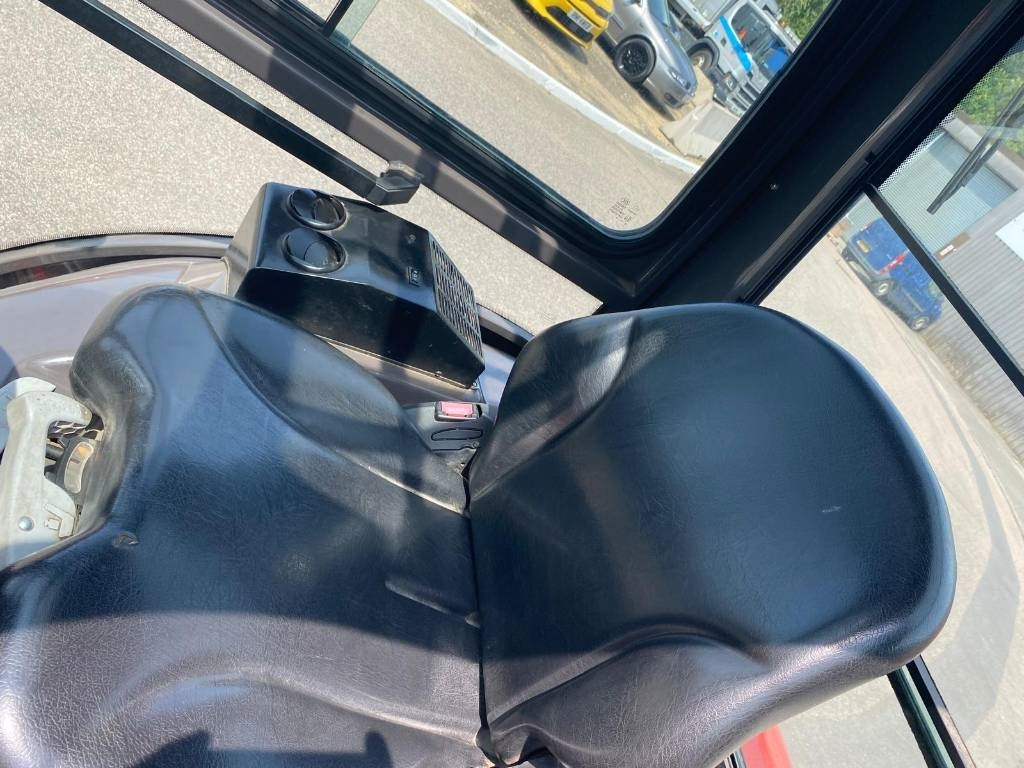 رافعة شوكية ديزل Manitou Mi25D: صورة 25 رافعة شوكية ديزل Manitou Mi25D: صورة 25