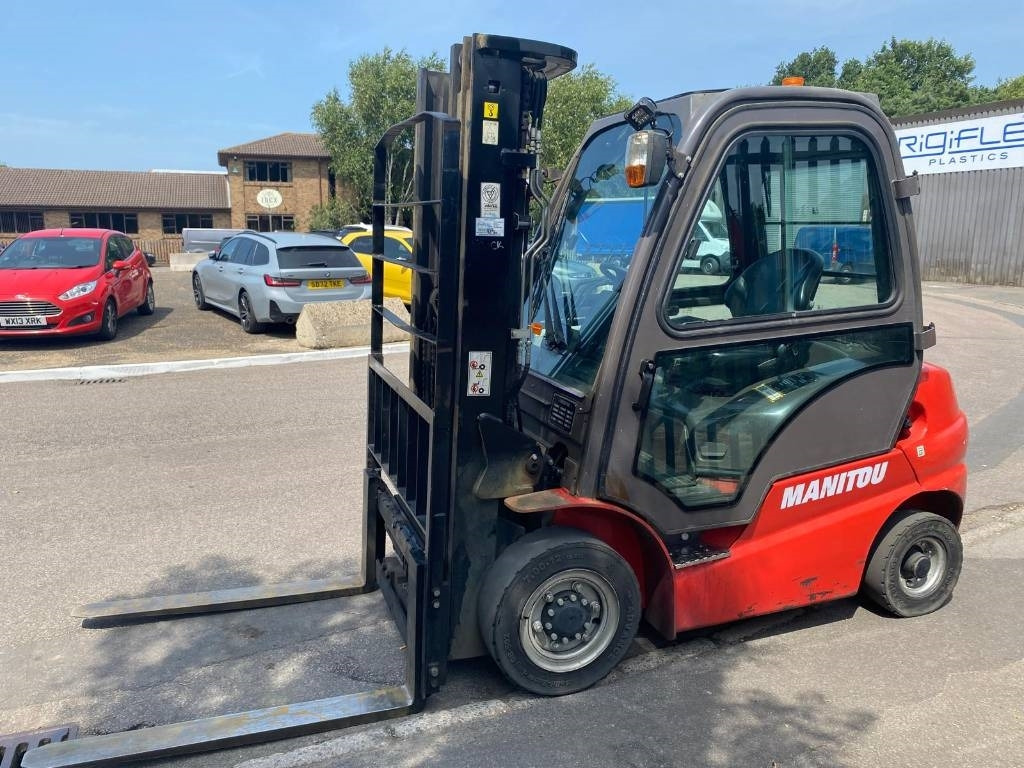 Manitou Mi25D  Manitou Mi25D: صورة 6