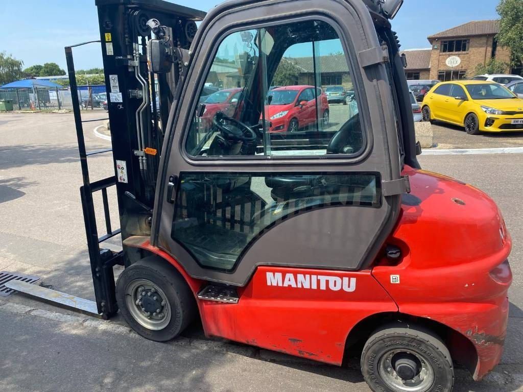 Manitou Mi25D  Manitou Mi25D: صورة 8
