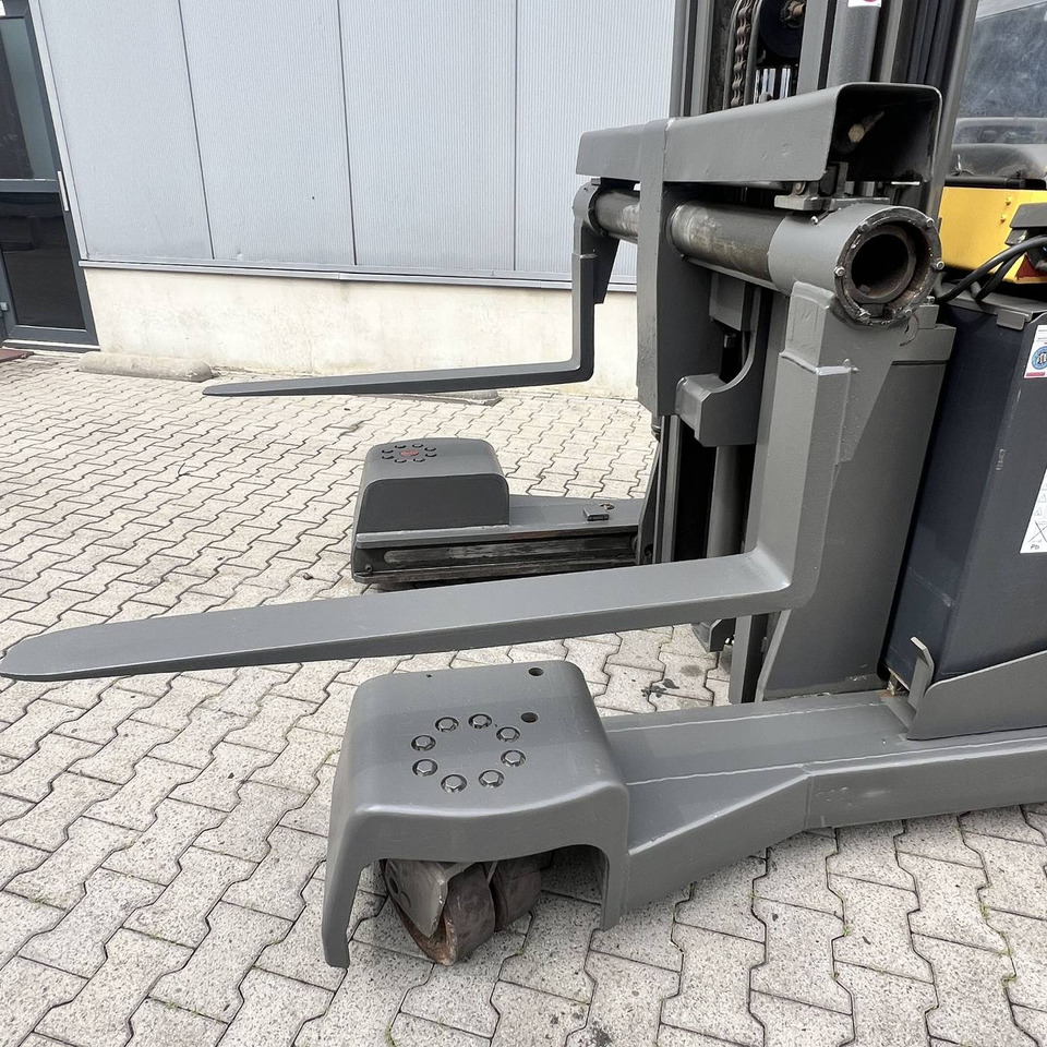 Atlet UFS250DTFVRE480 - شاحنة مناولة بأربعة اتجاهات: صورة 5 Atlet UFS250DTFVRE480 - شاحنة مناولة بأربعة اتجاهات: صورة 5