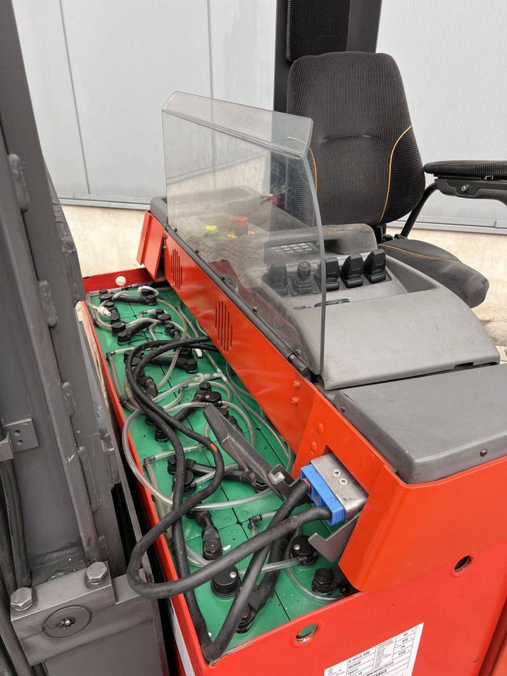 Atlet UFS250DTFVRG450 Atlet UFS250DTFVRG450: صورة 16 Atlet UFS250DTFVRG450 Atlet UFS250DTFVRG450: صورة 16