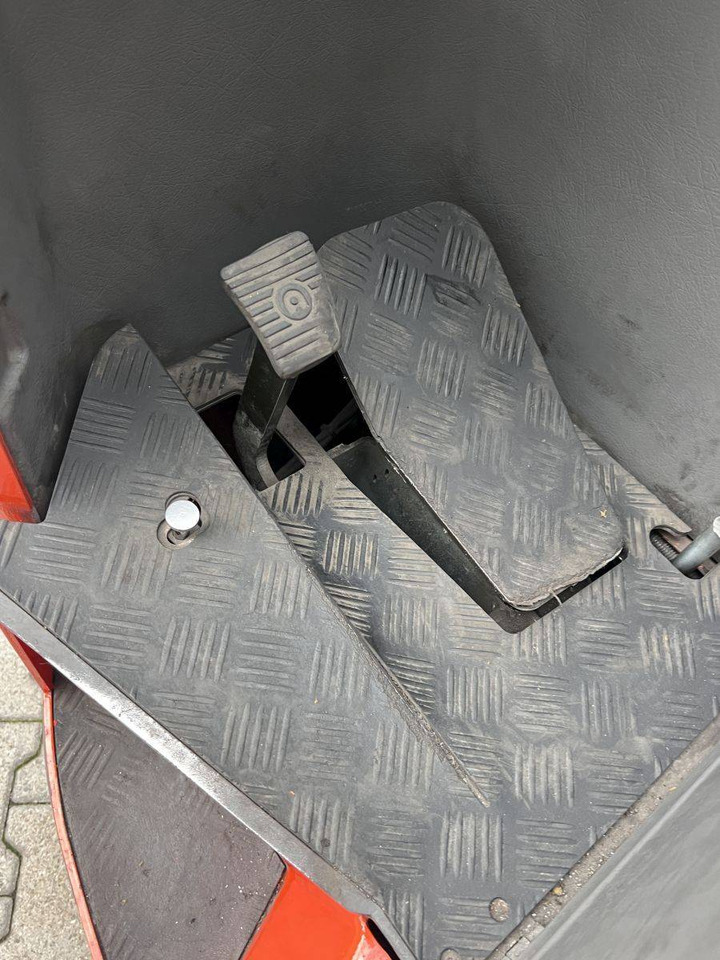 Atlet UFS250DTFVRG450 Atlet UFS250DTFVRG450: صورة 13 Atlet UFS250DTFVRG450 Atlet UFS250DTFVRG450: صورة 13