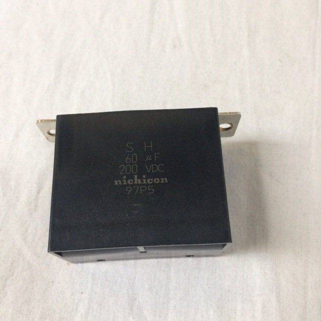 Capacitor for Caterpillar - النظام الكهربائي - معدات المناولة: صورة 1 Capacitor for Caterpillar - النظام الكهربائي - معدات المناولة: صورة 1