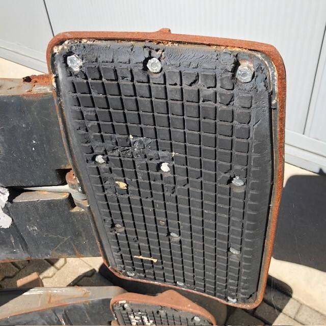 المشبك Cascade 360° Rotating Paper Roll Clamp: صورة 12 المشبك Cascade 360° Rotating Paper Roll Clamp: صورة 12