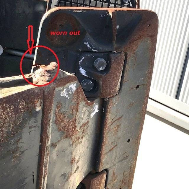 المشبك Cascade 360° Rotating Paper Roll Clamp: صورة 10 المشبك Cascade 360° Rotating Paper Roll Clamp: صورة 10