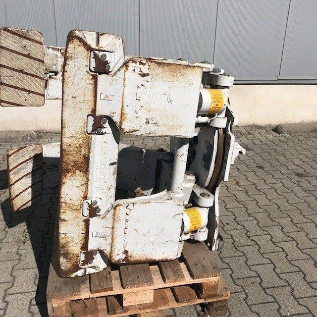 Cascade Rotating Roll clamp - المشبك: صورة 4 Cascade Rotating Roll clamp - المشبك: صورة 4